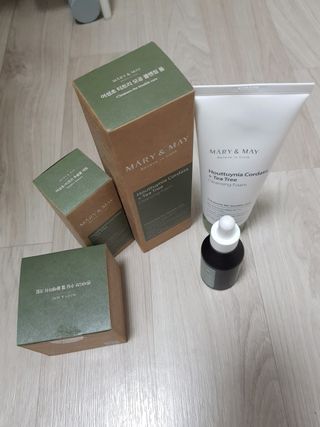 마리엔메이 센서티브 수딩 젤 크림 + 어성초 티트리 추출물 세럼 + 어성초 티트리 모공 클렌징 폼 — 5점을 준 리뷰어가 2021년 9월 올린 사용 사진