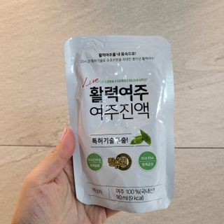 참유원 특허제조 활력 여주진액 여주즙 50포 — 5점을 준 리뷰어가 2022년 1월 올린 사용 사진