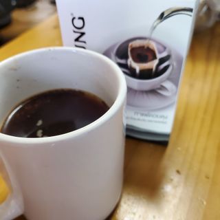 도이퉁 드립백 커피 60g 다크로스트 미디움로스트 — 5점을 준 리뷰어가 2021년 3월 올린 사용 사진