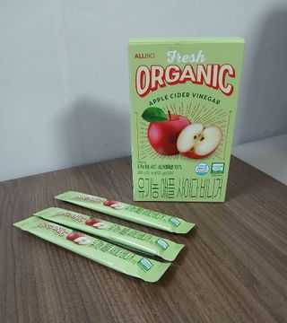 올바이오 [쿠팡 구매] 유기농 애플사이다비니거 애사비 스틱 15p, 300g, 1개 — 5점을 준 리뷰어가 2024년 12월 올린 사용 사진