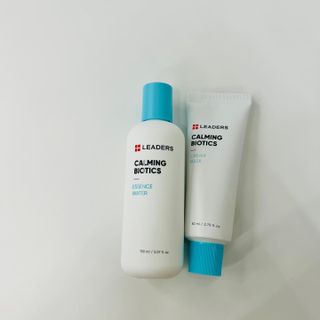 리더스코스메틱 리더스 카밍 바이오틱스 #1등 진정 기획세트 [에센스 워터150ml + 크림 마스크80ml] — 5점을 준 리뷰어가 2022년 9월 올린 사용 사진