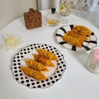 한만두 진한 해물맛 짬뽕만두 1kg — 4점을 준 리뷰어가 2021년 4월 올린 사용 사진