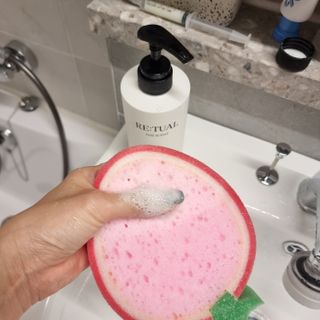 레츄얼 더 센트 바디워시 시크릿 파라다이스(500ml) — 4점을 준 리뷰어가 2022년 7월 올린 사용 사진