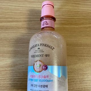 벨먼 내추럴스파 수분광채 스크럽 바디워시 600ml 5종 — 5점을 준 리뷰어가 2022년 5월 올린 사용 사진