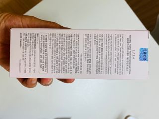 라라로즈데이 시즌2 여성청결제 200ml 아로마 페미민 클렌저, 독일더마인증 — 4점을 준 리뷰어가 2021년 9월 올린 사용 사진