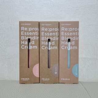 [후르디아] 끈적임 없는 착한성분 비건  핸드크림 3종 — 5점을 준 리뷰어가 2021년 11월 올린 사용 사진