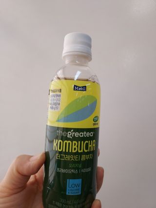 더그레잇티 콤부차 [매일유업] 더그레잇티 44kcal 콤부차 300ml *12개입 (오리지널 6개+베리리치 6개) — 5점을 준 리뷰어가 2023년 7월 올린 사용 사진