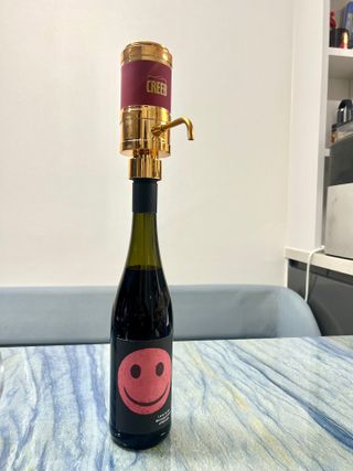 와인웨이터 당신은 별을 마시고있소, 크리비 와인 디스펜서 — 5점을 준 리뷰어가 2023년 1월 올린 사용 사진