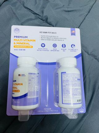 서울약사신협 네이처픽_멀티비타민&미네랄_1,000mg x 120캡슐 — 3.5점을 준 리뷰어가 2021년 9월 올린 사용 사진