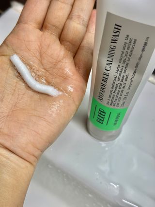 블립 ★올리브영 약산성 폼클렌징 살리실산 요철클렌징 균제거 시카 어성초 클렌징폼 [네이버 구매+인스타 리뷰] — 5점을 준 리뷰어가 2024년 12월 올린 사용 사진