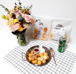 Dog&Ball 독앤볼 [Dog&Ball] 미니찹쌀볼도그 찹쌀치즈볼 — 5점을 준 리뷰어가 2021년 12월 올린 사용 사진