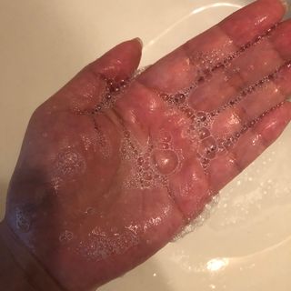 [위켄더스] 기분좋은 하루를 선사해주는 핸드& 바디워시 1종 랜덤발송 — 3.5점을 준 리뷰어가 2022년 4월 올린 사용 사진