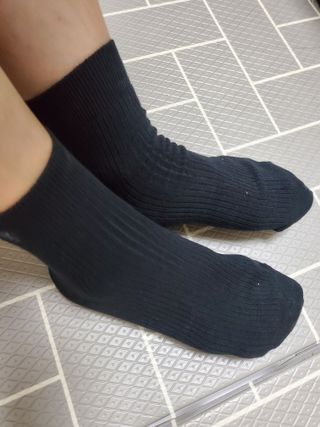 [사이즈가 있는 양말 필로이] 남/여 골지 발목 양말 4족 세트 남【S, M, L, XL】여【S, M, L】_컬러 랜덤 — 5점을 준 리뷰어가 2022년 6월 올린 사용 사진