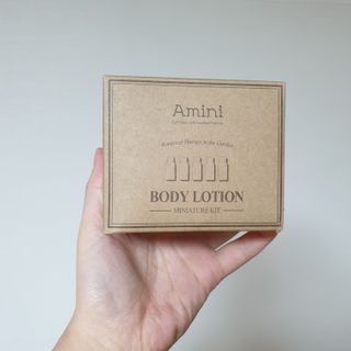 아미니 플라워 테라피 바디로션 5종키트 — 5점을 준 리뷰어가 2021년 2월 올린 사용 사진