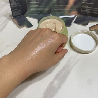카오리온코스메틱스 사카로미세스와 시카의 만남        릴리피 릴렉싱 크림 진정한 탄력을 경험해보세요 — 5점을 준 리뷰어가 2021년 6월 올린 사용 사진