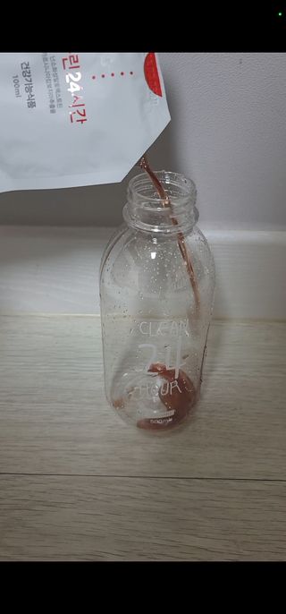 클린24시간 1BOX(5포) + 전용보틀(500ml) — 5점을 준 리뷰어가 2022년 10월 올린 사용 사진
