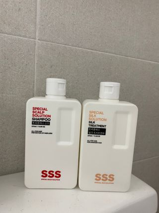트리플에스 탈모 샴푸 275ml + 실크 트리트먼트 275ml — 3.5점을 준 리뷰어가 2021년 2월 올린 사용 사진