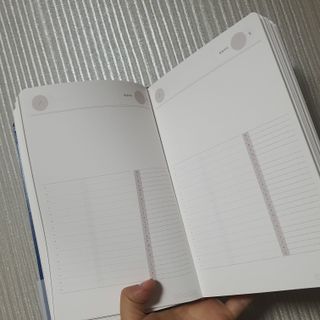 응원과 위로가 필요한 당신에게  리훈 하고싶은말 스터디 플래너 — 4점을 준 리뷰어가 2021년 5월 올린 사용 사진