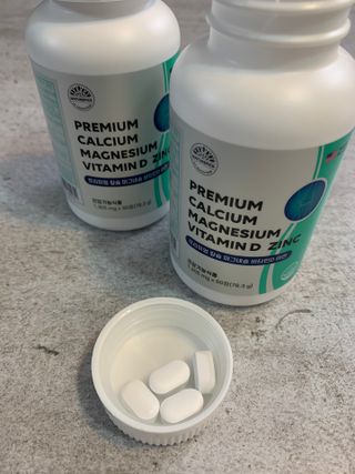 서울약사신협 네이처픽_칼슘마그네슘비타민D_1,305mg x 120캡슐 — 5점을 준 리뷰어가 2021년 8월 올린 사용 사진