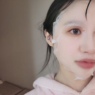 선경코스메디 [NCOSTI] 엔코스티 EGF 펩타이드 리페어 마스크팩 10매입 — 5점을 준 리뷰어가 2022년 3월 올린 사용 사진
