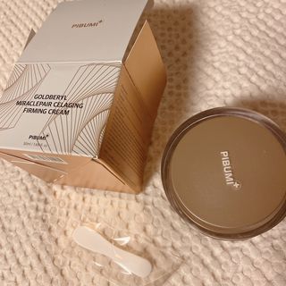 피부미 골드베릴 미라클페어 세레이징 퍼밍 크림 50ml — 4.5점을 준 리뷰어가 2021년 10월 올린 사용 사진