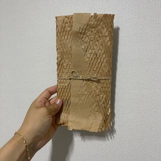 아클리브 Eco 항균 항바이러스 액정 보호필름(iPhone) — 3점을 준 리뷰어가 2022년 7월 올린 사용 사진