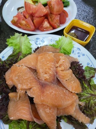 밸런스 다이어트랩 밸다랩 프리미엄 훈제연어 슬라이스 120g — 5점을 준 리뷰어가 2023년 4월 올린 사용 사진