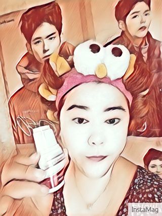 리더스코스메틱 리더스 퍼스트 샷 에센스 스틱 2종 — 5점을 준 리뷰어가 2022년 4월 올린 사용 사진