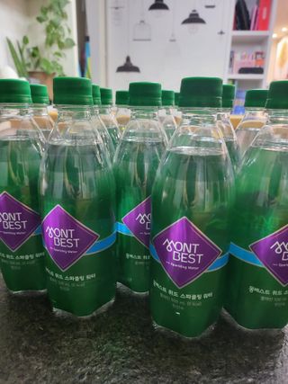 몽베스트 Montbest with Sparkling water Plain 20병 — 5점을 준 리뷰어가 2022년 7월 올린 사용 사진
