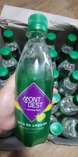 몽베스트 Montbest with Sparkling water Lemon OR Lime 20병(랜덤) — 5점을 준 리뷰어가 2022년 8월 올린 사용 사진