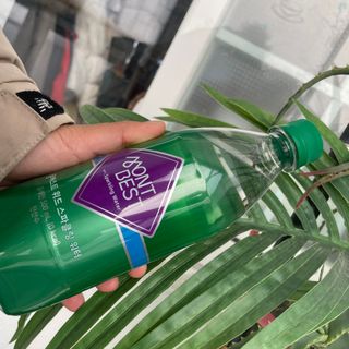몽베스트 Montbest with Sparkling water Plain 20병 — 5점을 준 리뷰어가 2021년 11월 올린 사용 사진