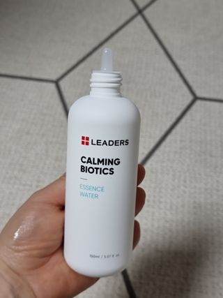 리더스코스메틱 리더스 카밍 바이오틱스 에센스 워터 — 5점을 준 리뷰어가 2021년 4월 올린 사용 사진