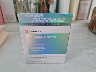 리더스코스메틱 리더스 카밍 바이오틱스 퀵 수딩 패드 — 5점을 준 리뷰어가 2022년 8월 올린 사용 사진