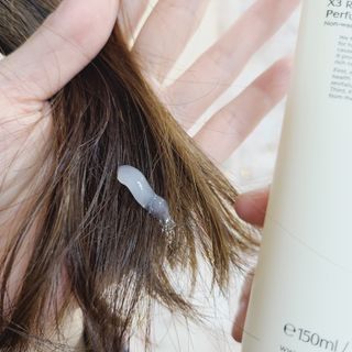 라로지크 X3 리페어 퍼퓸 헤어팩 150mℓ — 5점을 준 리뷰어가 2021년 12월 올린 사용 사진