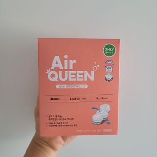에어퀸 뉴브레스 유기농 생리대 4종 (팬티라이너 20P + 중형 10P + 대형 10P + 오버나이트 8P)_체험단 — 5점을 준 리뷰어가 2024년 6월 올린 사용 사진