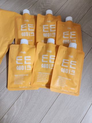 [덜다] 든든 식물성 단백질 쉐이크 40g X 7입 (곡물/딸기) — 5점을 준 리뷰어가 2023년 8월 올린 사용 사진