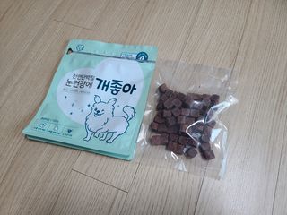 My Pet Care 천연단백질 눈건강에 개좋아 — 5점을 준 리뷰어가 2021년 3월 올린 사용 사진