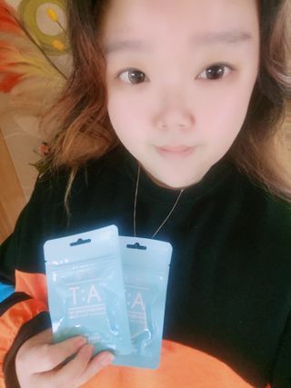 입 냄새 완화에 도움을 주는 에티켓 캔디 앳캔디 스트롱민트 — 5점을 준 리뷰어가 2021년 2월 올린 사용 사진