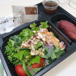 참살이도시락 작심삼일 샐러드도시락 3개 맛보기 새벽배송 또는 택배배송 — 5점을 준 리뷰어가 2021년 7월 올린 사용 사진