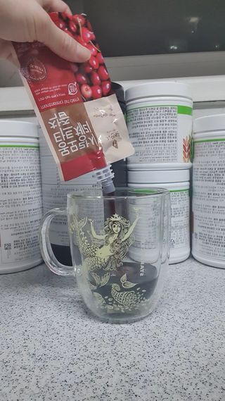 자연에온 몽모랑시 타트체리 착즙 100mL 10개입 2BOX — 5점을 준 리뷰어가 2021년 1월 올린 사용 사진