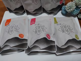 오봉산꽃부각 [만나식품] 오봉산 꽃부각 3가지 맛(오리지널, 새우맛, 매운고추맛) — 5점을 준 리뷰어가 2023년 1월 올린 사용 사진