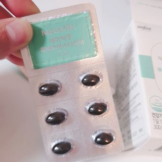 네이처셋 루테인 아스타잔틴 캡슐 1개월분 — 5점을 준 리뷰어가 2021년 7월 올린 사용 사진