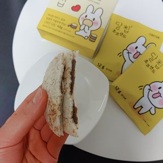 네이처오다 달칩 초코샌드 — 4.5점을 준 리뷰어가 2021년 2월 올린 사용 사진