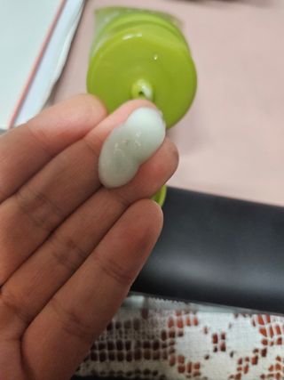 [후르디아] 아보카도 비건 약산성 효소필링젤 — 5점을 준 리뷰어가 2024년 4월 올린 사용 사진