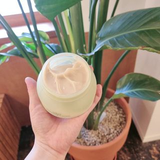 카오리온코스메틱스 사카로미세스와 시카의 만남        릴리피 릴렉싱 크림 진정한 탄력을 경험해보세요 — 4점을 준 리뷰어가 2021년 6월 올린 사용 사진
