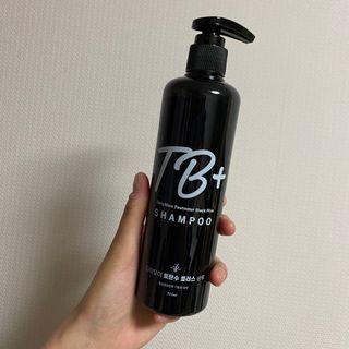 타미모아 토탄수 플러스 탈모증상완화 기능성 샴푸 — 4.5점을 준 리뷰어가 2021년 6월 올린 사용 사진