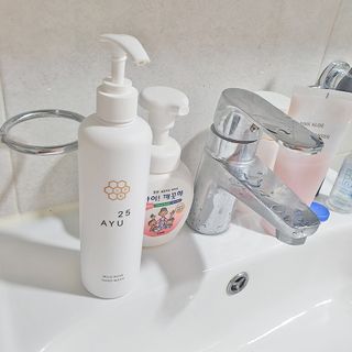 AYU25[아유트웬티파이브]피부 진정, 보습 와일즈 로즈 핸드워시 — 5점을 준 리뷰어가 2021년 3월 올린 사용 사진