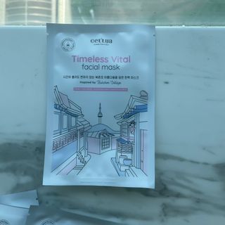 세뚜아(Cettua) [세뚜아] 타임리스 바이탈 페이셜 마스크팩  Cettua Timeless  Vital Mask 5매 — 5점을 준 리뷰어가 2024년 5월 올린 사용 사진