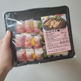 [다물꼬치] 삼겹새우롤꼬치 5개입 350g  + 데리야끼소스 120g + 매운고추소스 120g — 5점을 준 리뷰어가 2021년 12월 올린 사용 사진