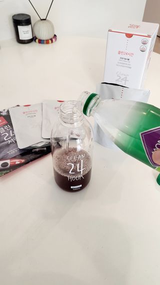 클린24시간 1BOX(5포) + 전용보틀(500ml) — 5점을 준 리뷰어가 2022년 10월 올린 사용 사진